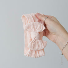 Load image into Gallery viewer, Soft peach cable headwrap