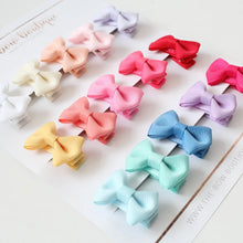 Load image into Gallery viewer, Summer set of 15 mini pinch bows | clips or bobbles