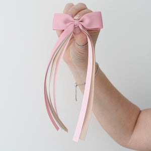 Large neutral tail pinch ribbon bows