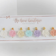 Load image into Gallery viewer, Spring pastel mini flower clip set